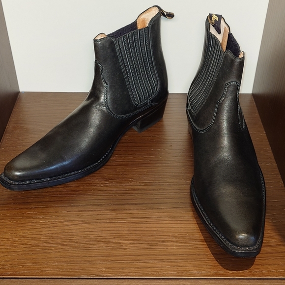 New black Hawkins boots - Picture 1 of 2